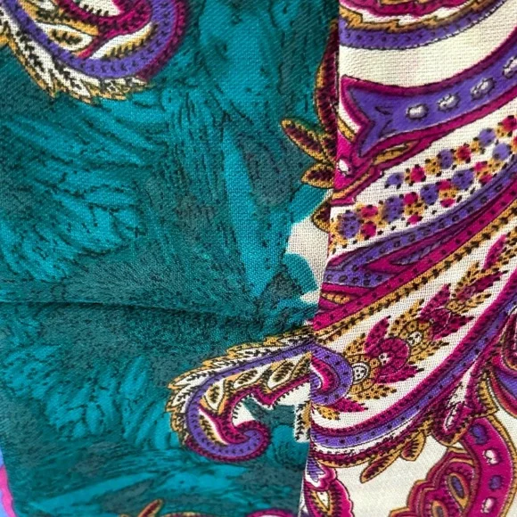 Colorful Patterned Scarves Collection - Picture 7 of 7